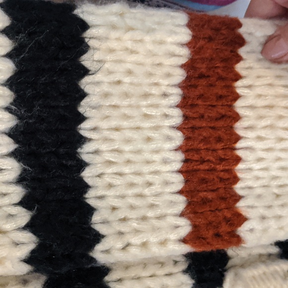 Volcom over sized chunky sweater - Picture 2 of 7
